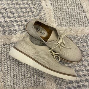 Eurosoft Sofft Women's Virida Oxford Loafer Size 6 Knit Sneaker Flats Beige